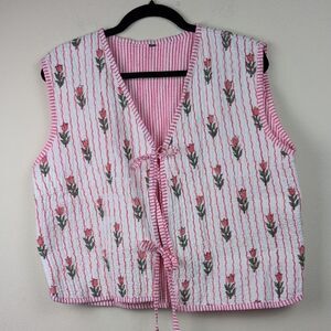 Floral Quilted Tie Front Vest with Pink Striped Lining and Trim Size XL